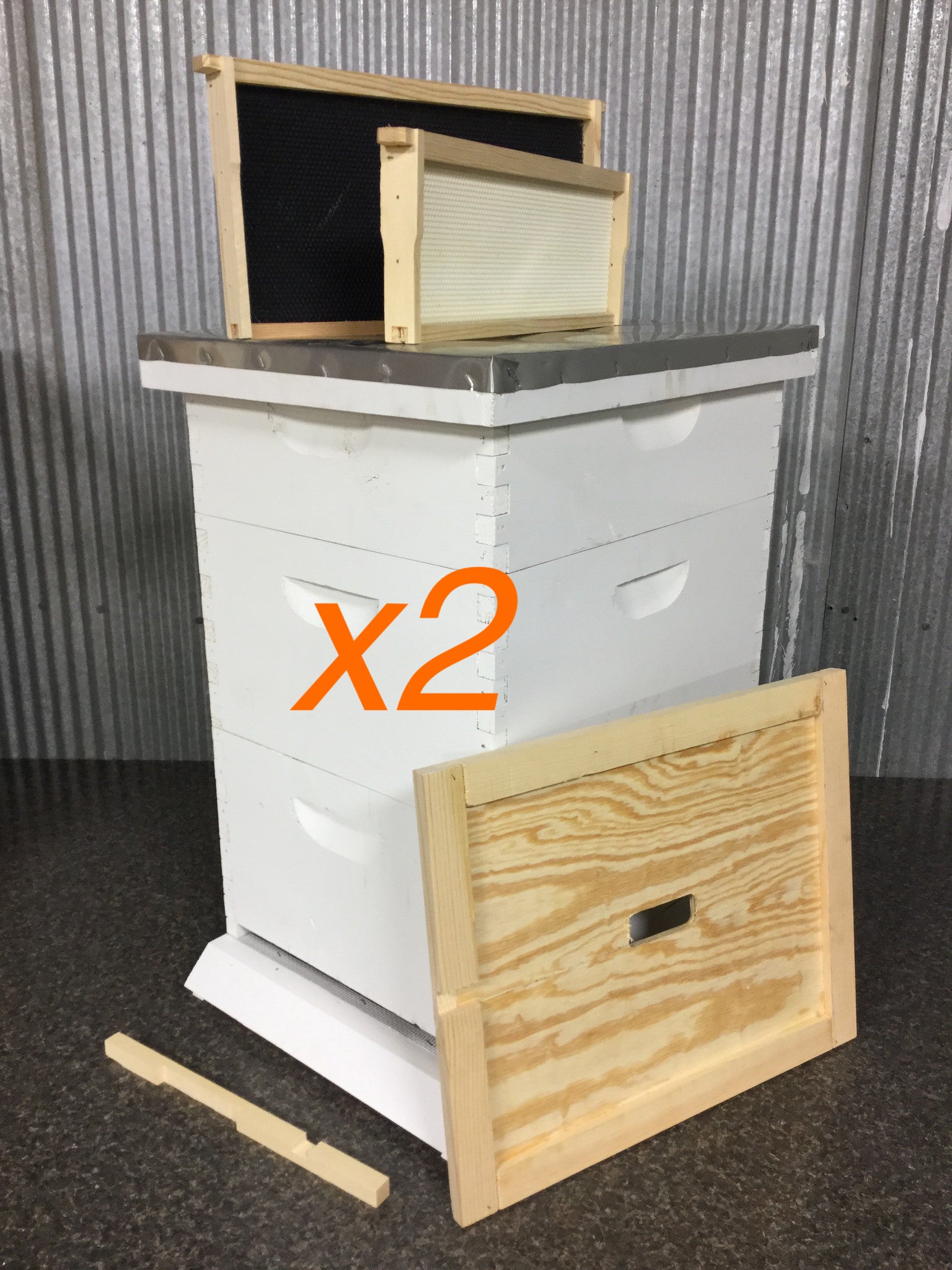 Double Hive Beginner Kit (Painted & Assembled) – Bemis Honey Bee Farm